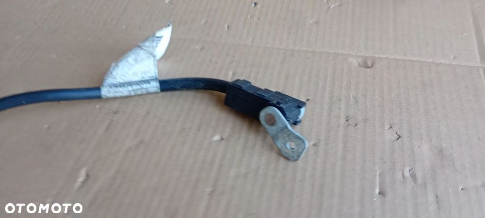 Klema plusowa akumulatora Fiat 500E 00521390550 - 2