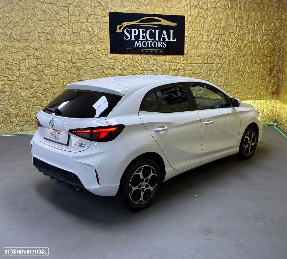 MG MG3 1.5 L Hybrid+ Luxury - 8