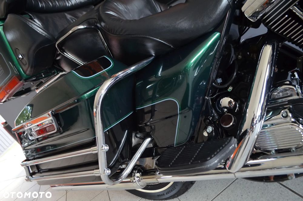 Harley-Davidson FLHT Electra Glide Standard - 13