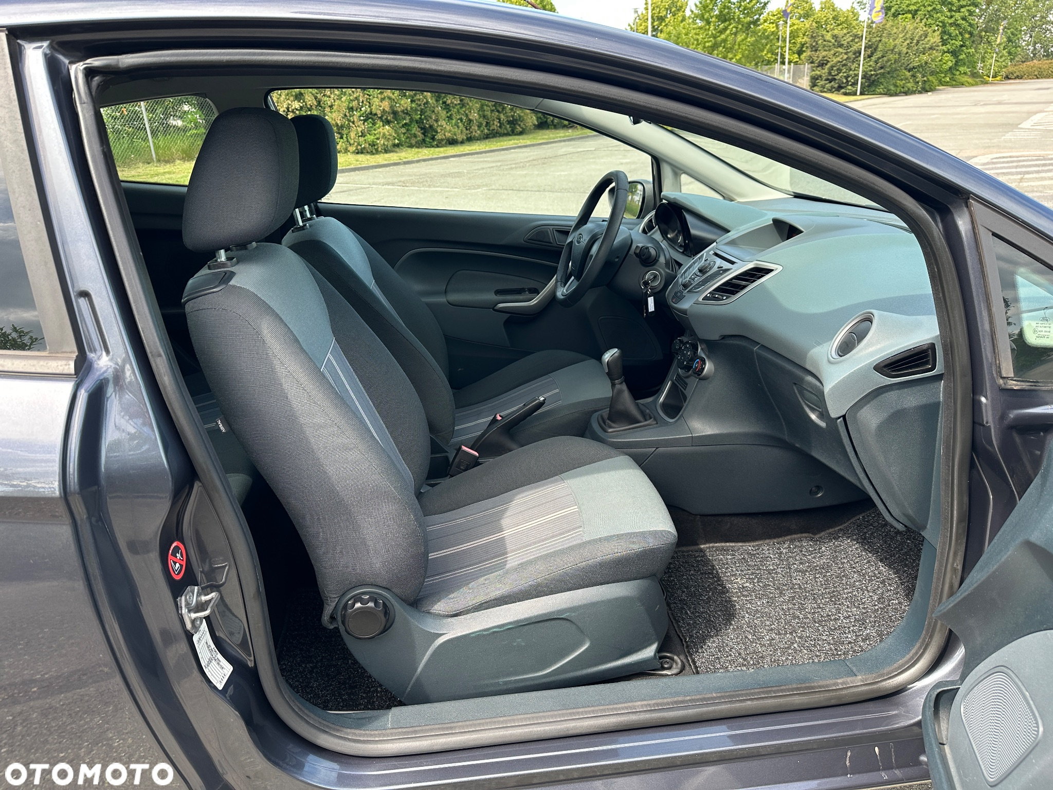 Ford Fiesta 1.25 Silver X (Ambiente) - 24