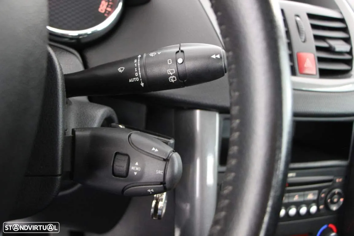 Peugeot 207 1.6 THP 16V RC - 16