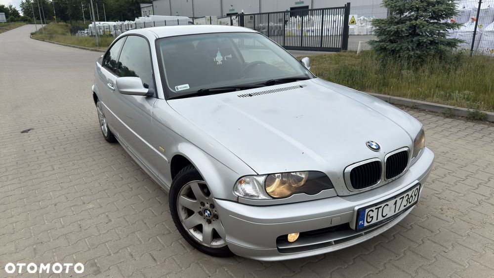 BMW Seria 3 318Ci - 1