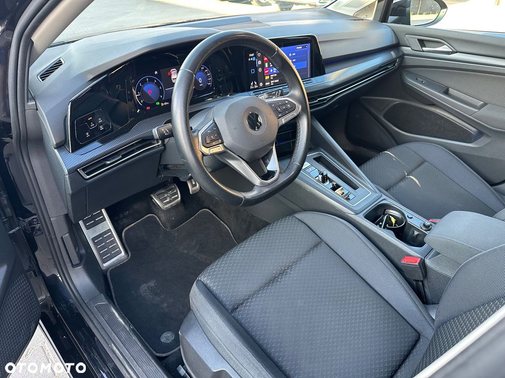 Volkswagen Golf 2.0 TDI SCR DSG Active - 22