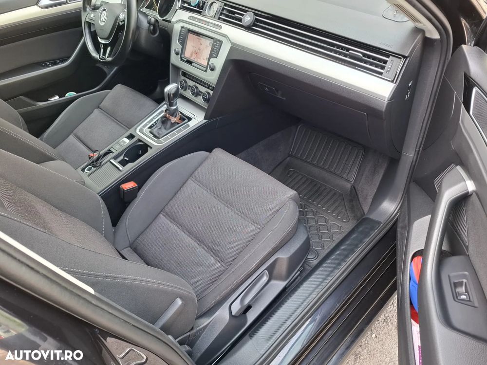VOLKSWAGEN Passat 2018 — imagine 11