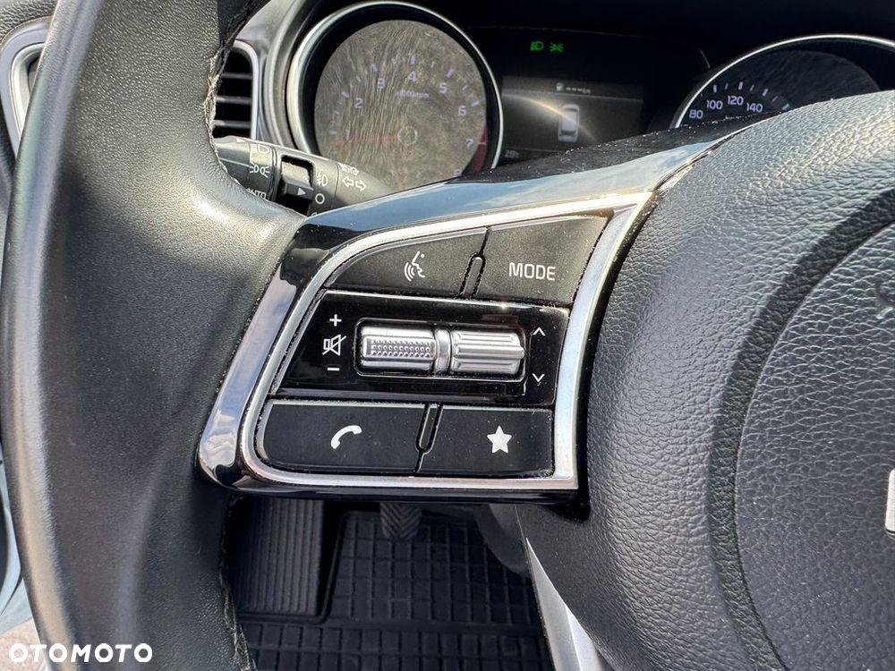 Kia Ceed 1.5 T-GDI M - 17