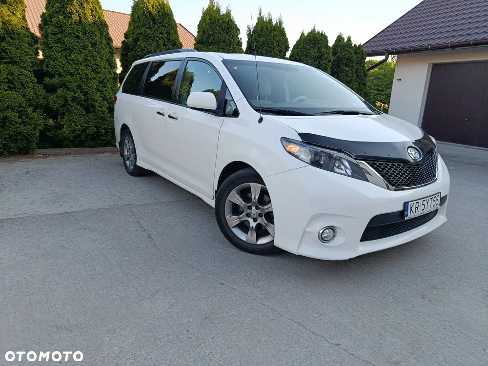 Toyota Sienna 3.5 V6 SE - 17