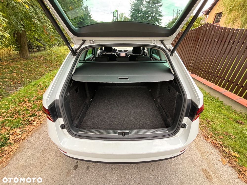 Skoda Superb 2.0 TSI Style DSG - 21