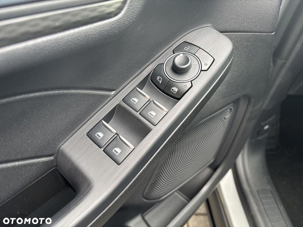 Ford Kuga 1.5 EcoBoost FWD Titanium - 12