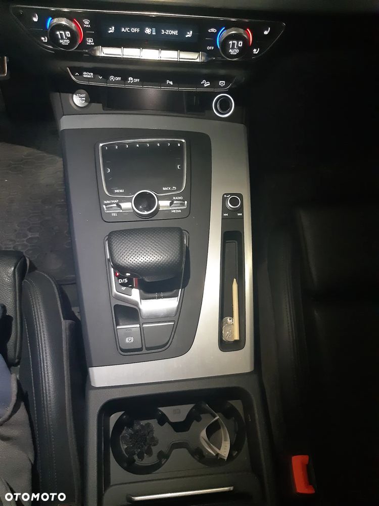 Audi Q5 2.0 TFSI Quattro S tronic design - 18