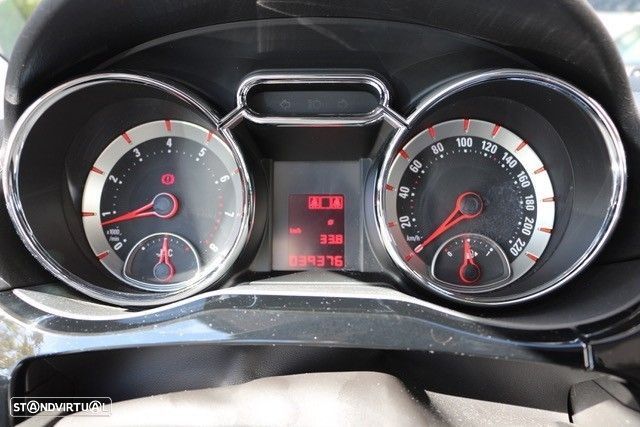 Opel Adam 1.2 Glam - 16