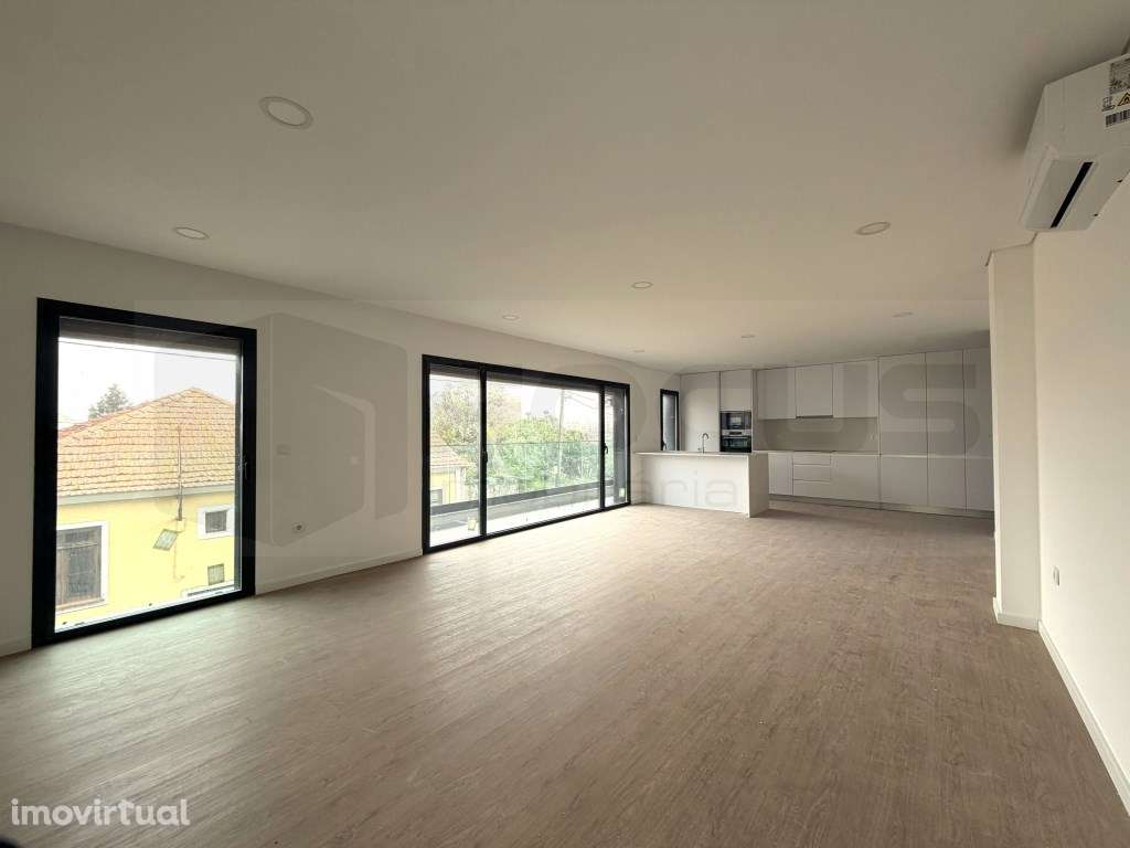 Novidade no mercado !!! Apartamento T2 com terraço- Aveiro / Esgueira - Grande imagem: 3/19