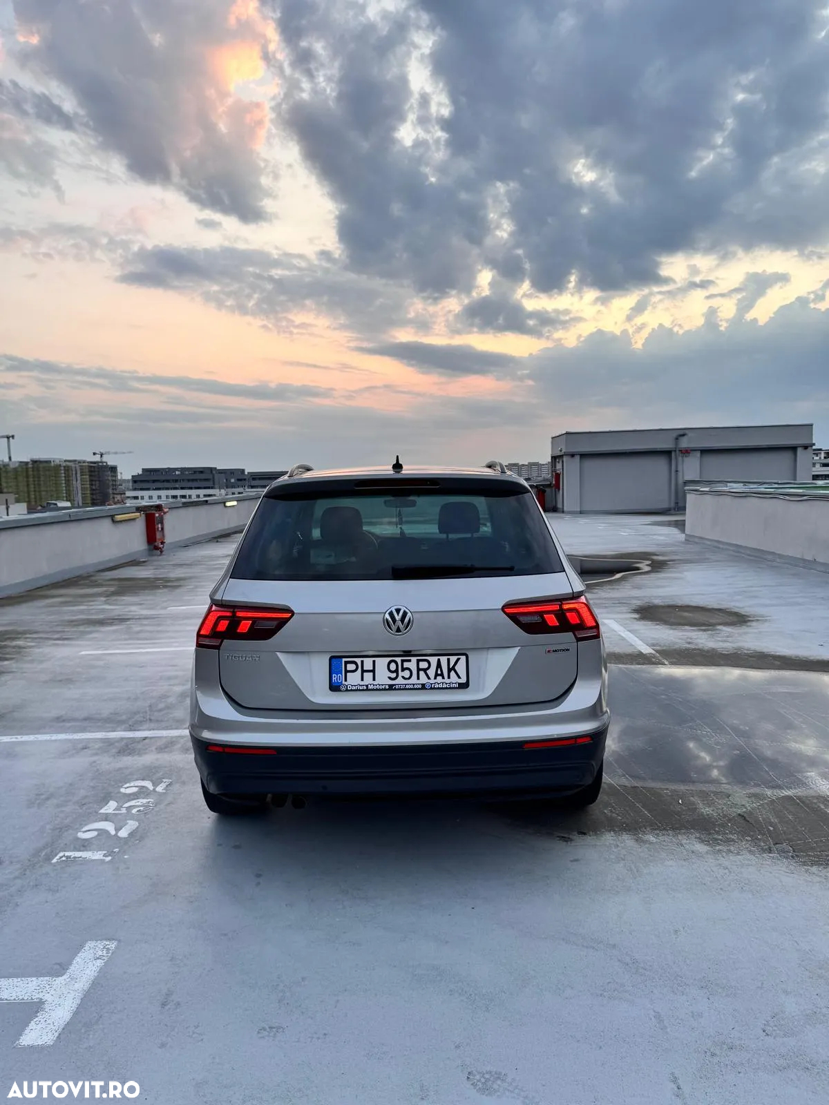 Volkswagen Tiguan 2.0 TDI 4Mot DSG Comfortline - 7