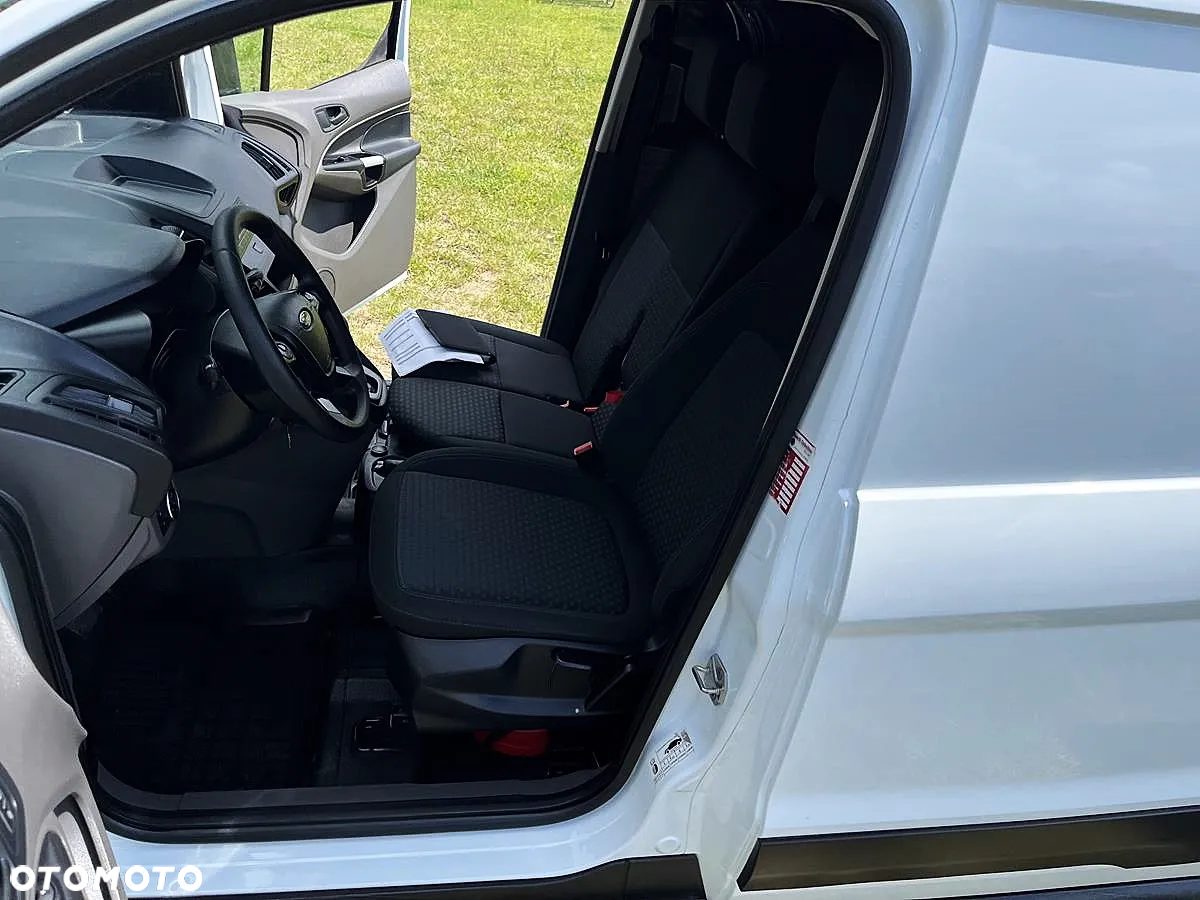 Ford TRANSIT CONNECT - 4