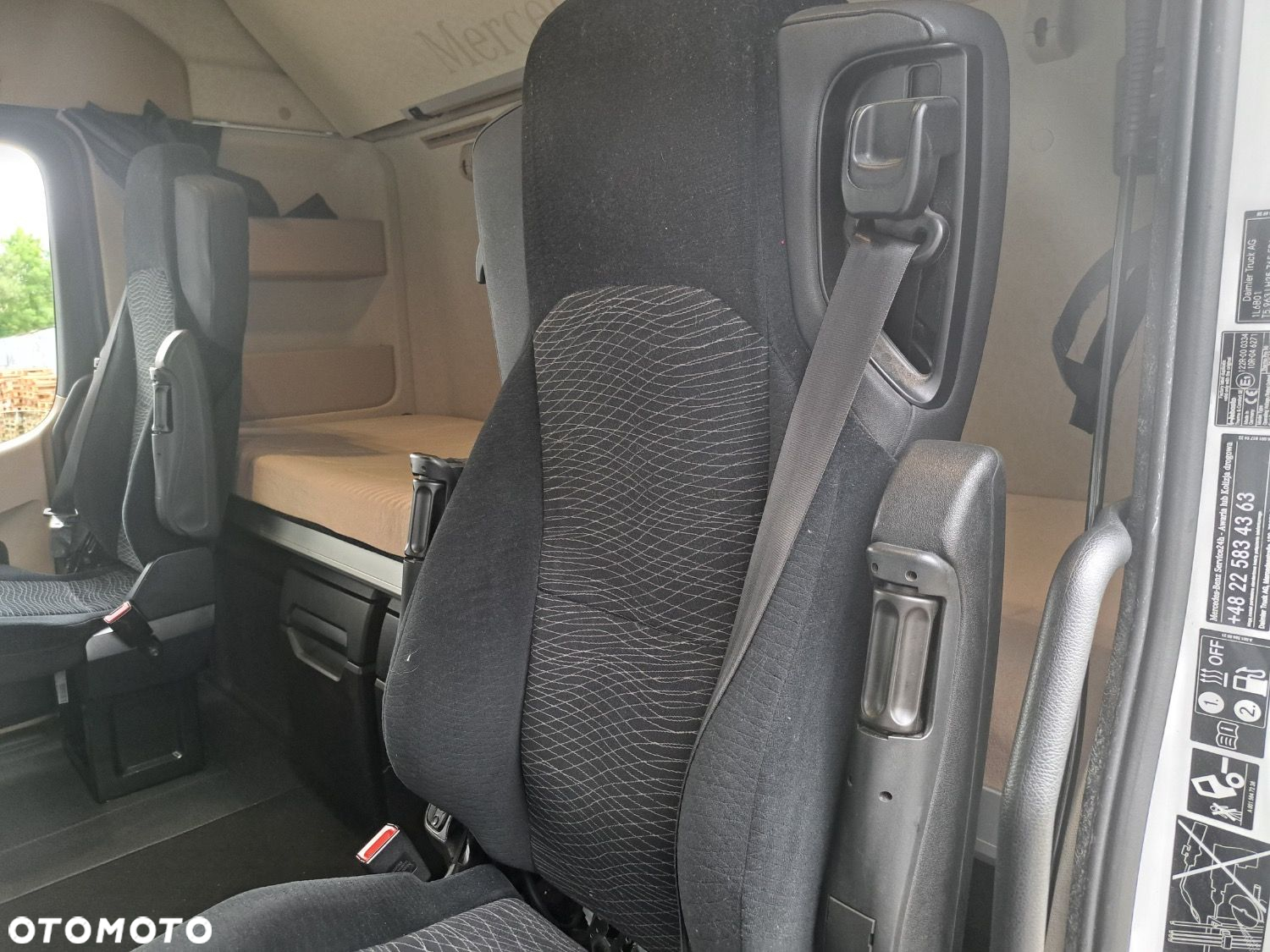 Versalift Actros 1845 - 38