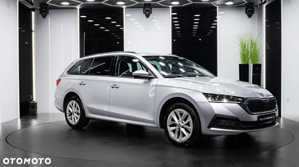 Skoda Octavia 2.0 TDI Ambition DSG - 9