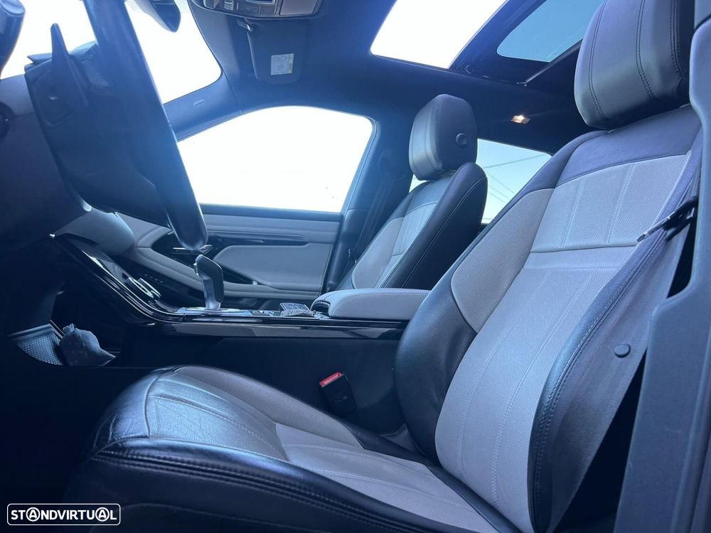 Land Rover Range Rover Evoque 1.5 P300e AWD R-Dynamic SE Auto - 8