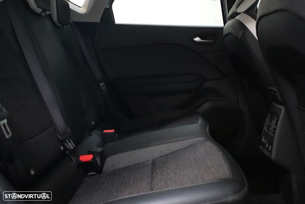 Renault Captur 1.0 TCe Techno Bi-Fuel - 23
