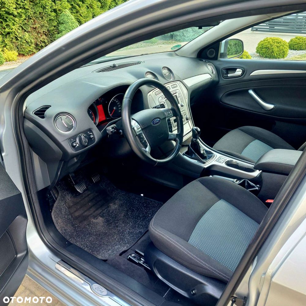 Ford Mondeo 2.0 Trend X - 6