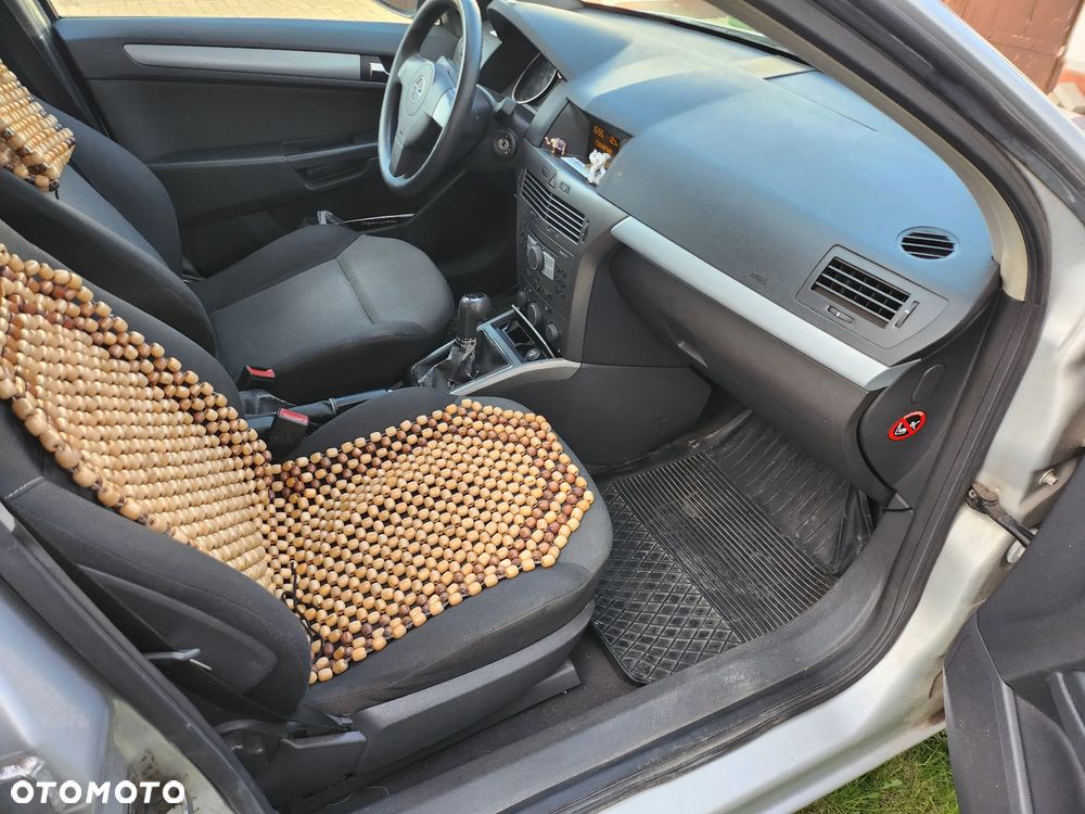Opel Astra 1.7 CDTI Elegance - 11