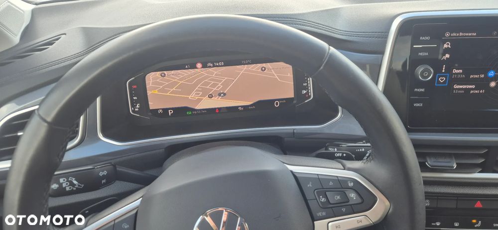 Volkswagen T-Roc - 12