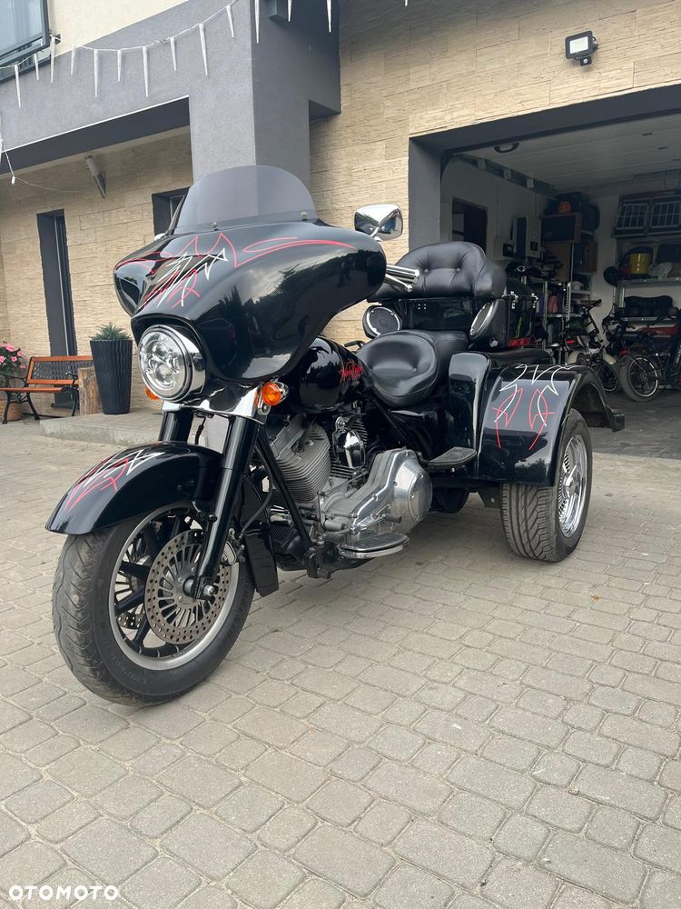 Harley-Davidson FLH Electra Glide - 1