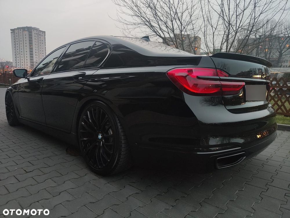 BMW 7 Series 2016 photo 4