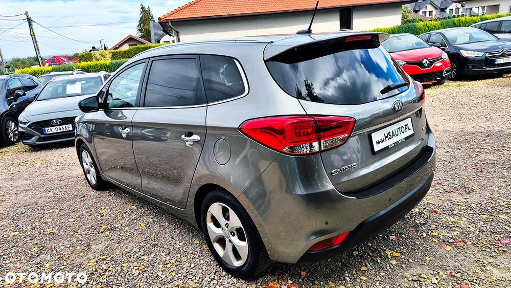 Kia Carens 1.6 GDI XL 7os - 16