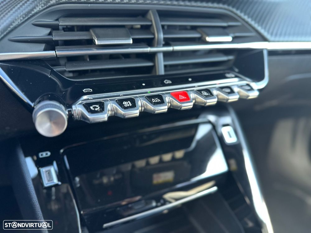 Peugeot 2008 1.2 Hybrid Allure e-DCS6 - 30