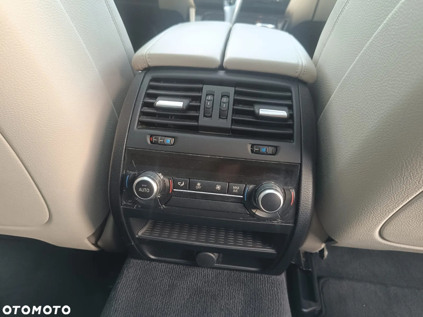BMW Seria 5 535d xDrive - 29