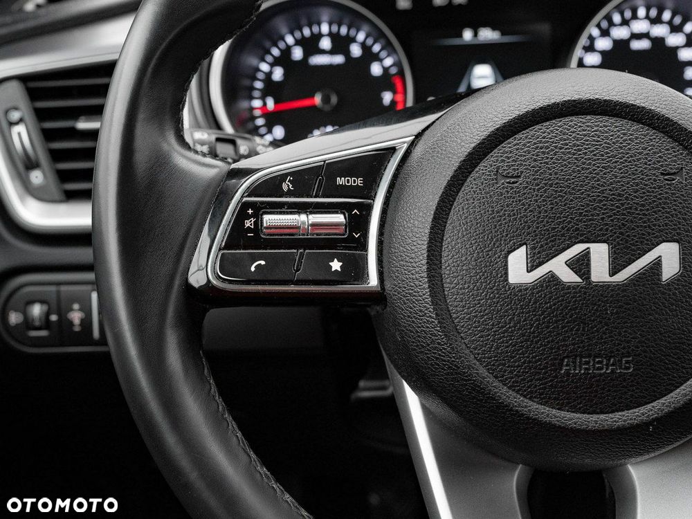 Kia Ceed 1.5 T-GDI M - 14
