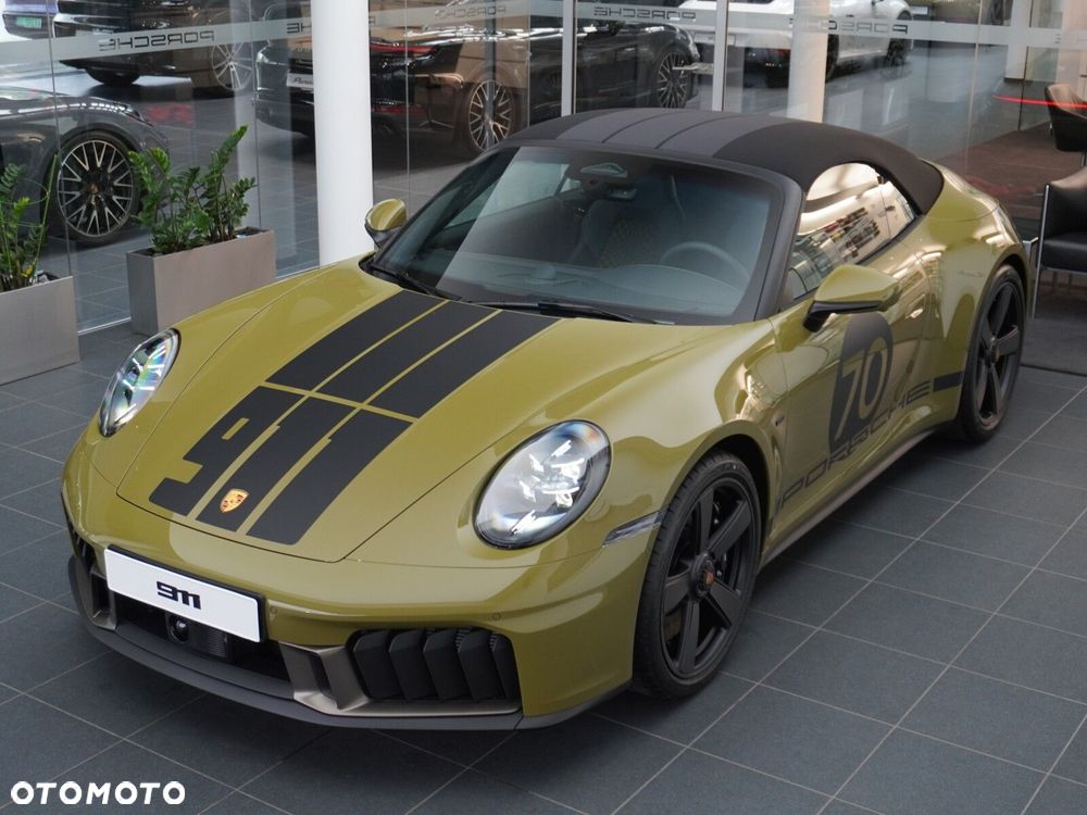 Porsche 911 Carrera T-Hybrid Spirit 70 - 5