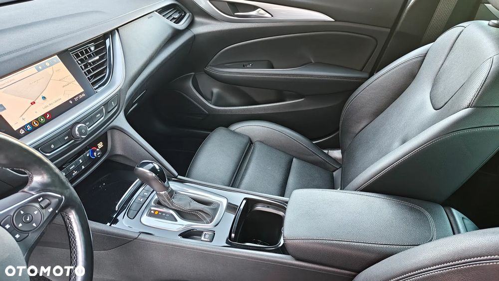 Opel Insignia - 13