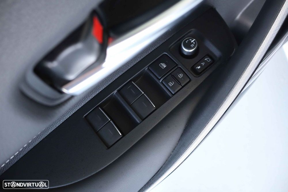 Toyota Corolla Touring Sports 1.8 Hybrid Comfort+P.Sport - 14