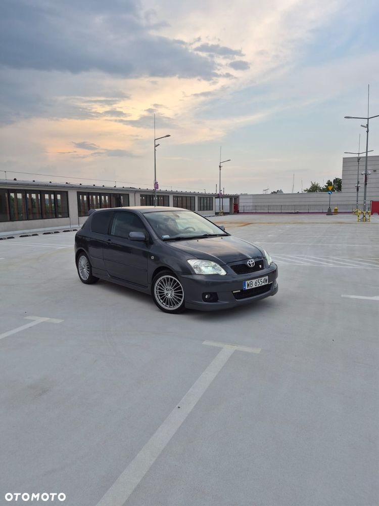 Toyota Corolla - 2