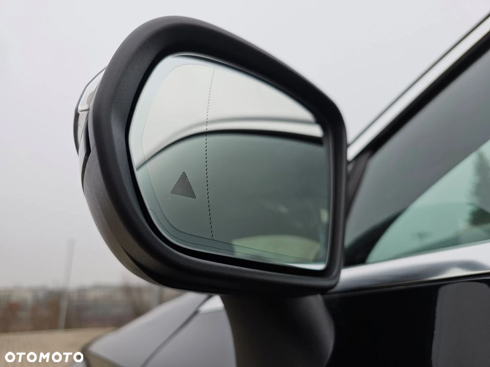 Mercedes-Benz Klasa C 220 d 9G-TRONIC - 13