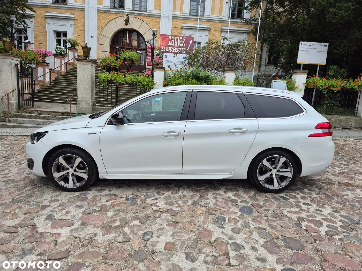 Peugeot 308 SW 1.2 PureTech Allure S&S - 15