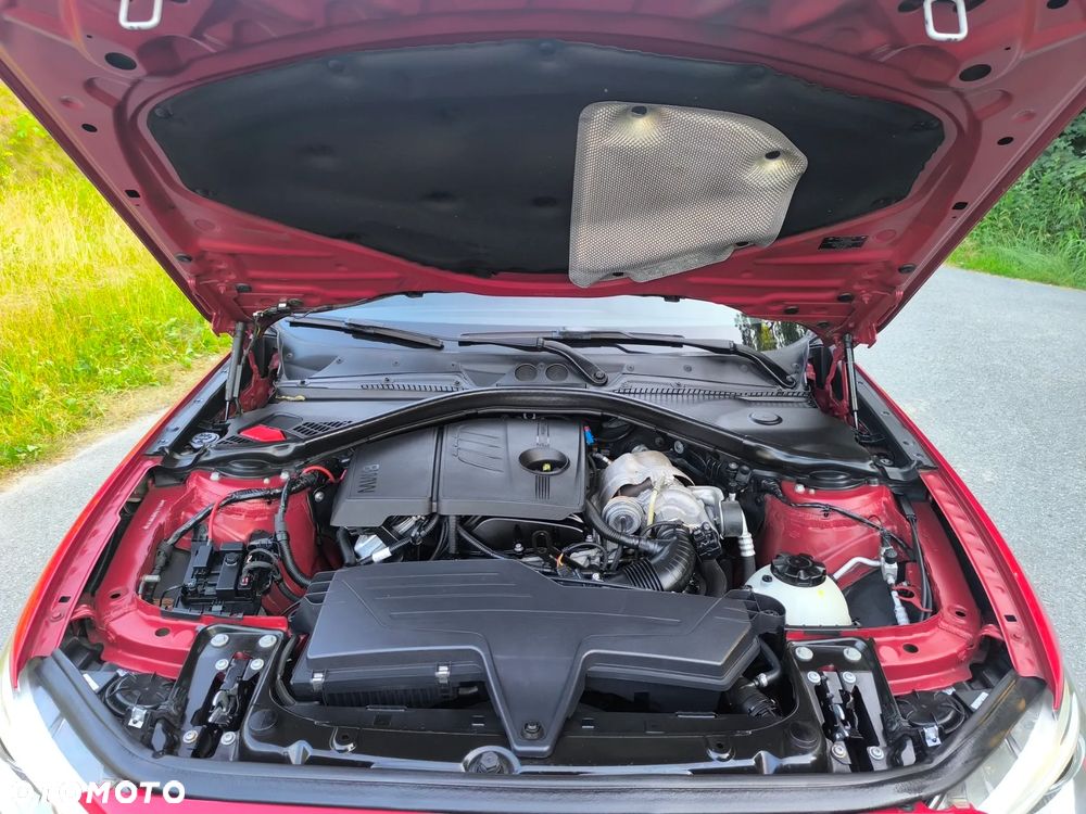 BMW Seria 1 - 30
