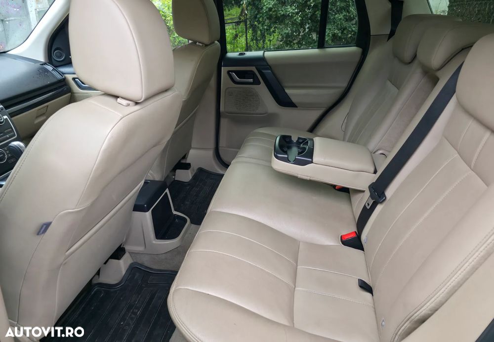 Land Rover Freelander 2 2.2L SD4 SE - 3