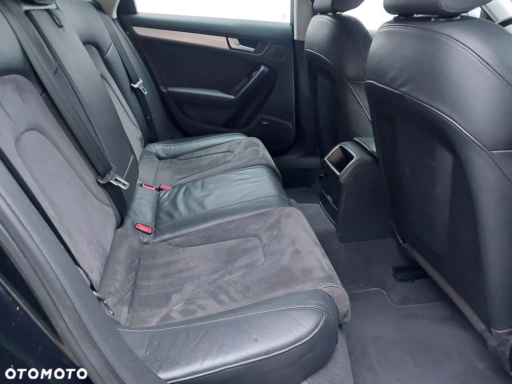 Audi A4 Avant 2.0 TDI DPF Ambition - 27