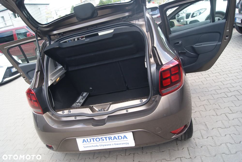 Dacia Sandero - 11