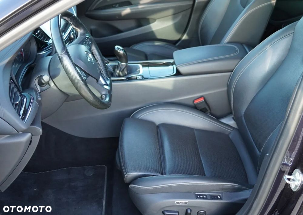 Opel Insignia 2.0 Exclusive - 31