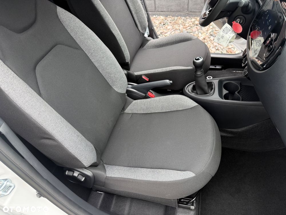 Toyota Aygo X Air Style - 33