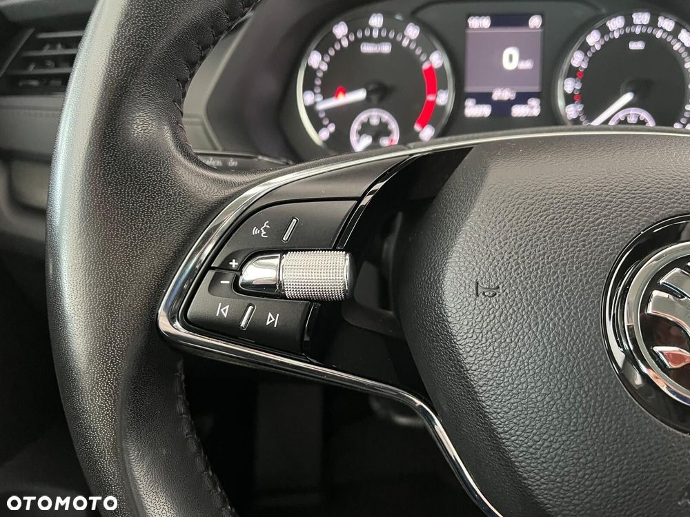 Skoda Octavia 1.5 TSI ACT Ambition - 24