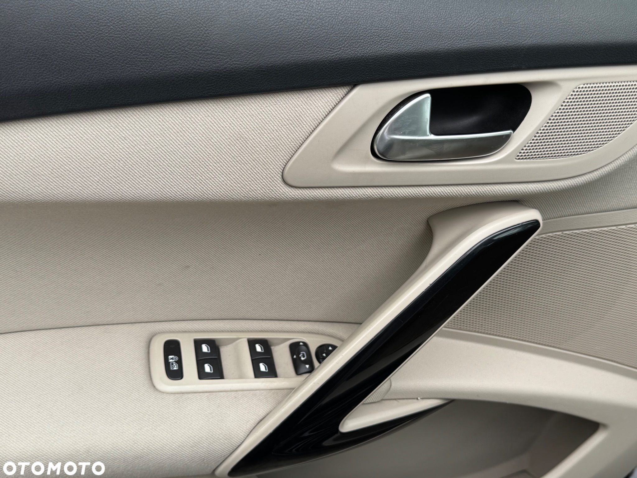 Peugeot 508 1.6 T Allure - 30