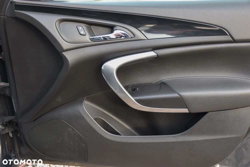 Opel Insignia 1.6 T Cosmo EU6 - 23