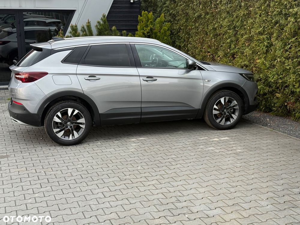 Opel Grandland X - 16