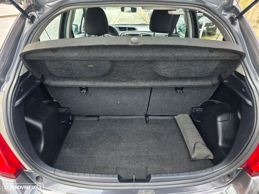 Toyota Yaris 1.0 VVT-i Comfort+P.Style - 22