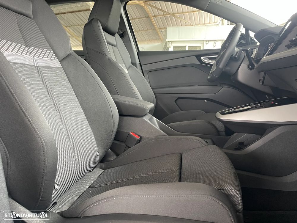 Audi Q4 e-tron 45 82 kWh SE Business Plus - 21