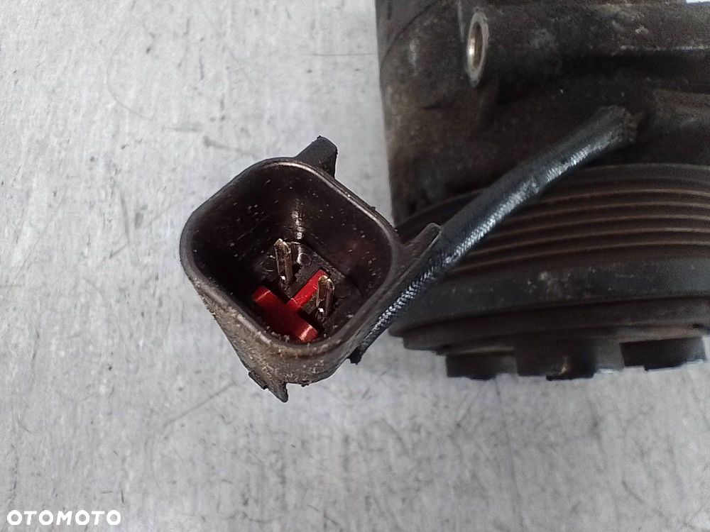 POMPA, SPRĘŻARKA KLIMATYZACJI FORD FOCUS II 3M5H-19D629-PG 1.6 16V - 7