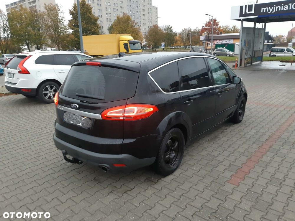 Ford S-Max 2010 photo 4